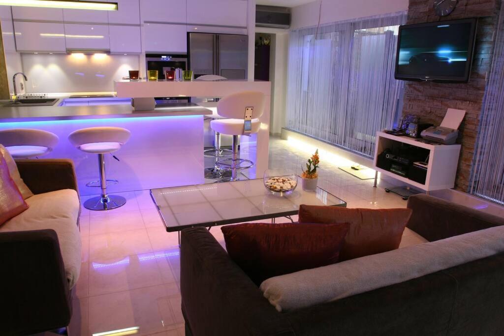 Nice Life - Luxury Apartment In The Old Town. Братислава Екстер'єр фото