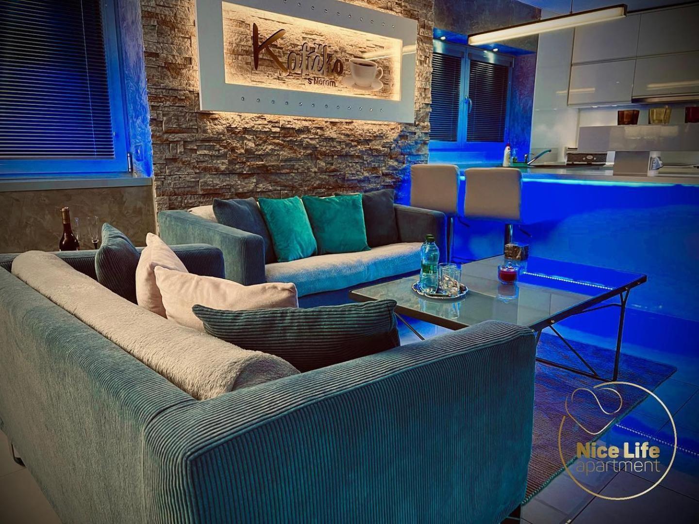 Nice Life - Luxury Apartment In The Old Town. Братислава Екстер'єр фото
